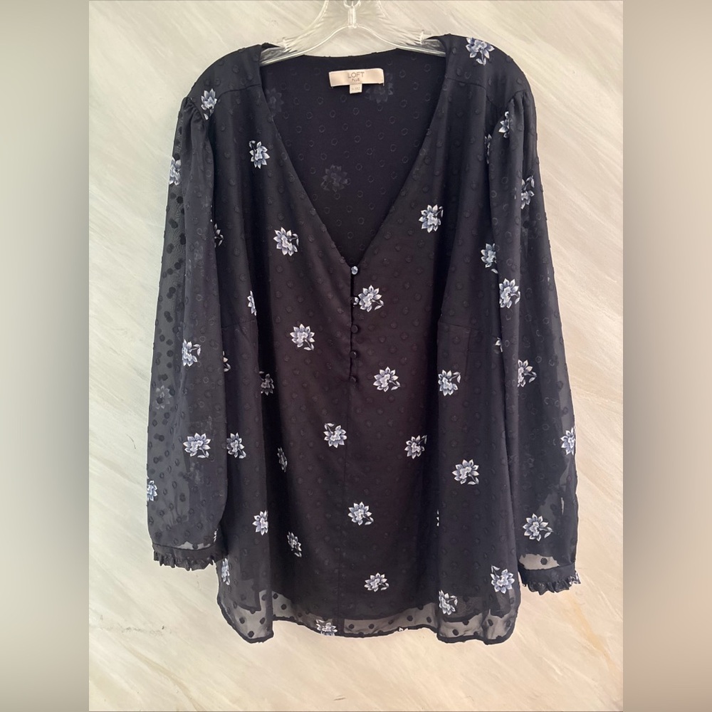 Loft Plus Women’s 24 Navy Floral V-Neck Sheer Long Sleeves Blouse Boho Career